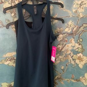 Yogalicious Workout Tops two pack size small